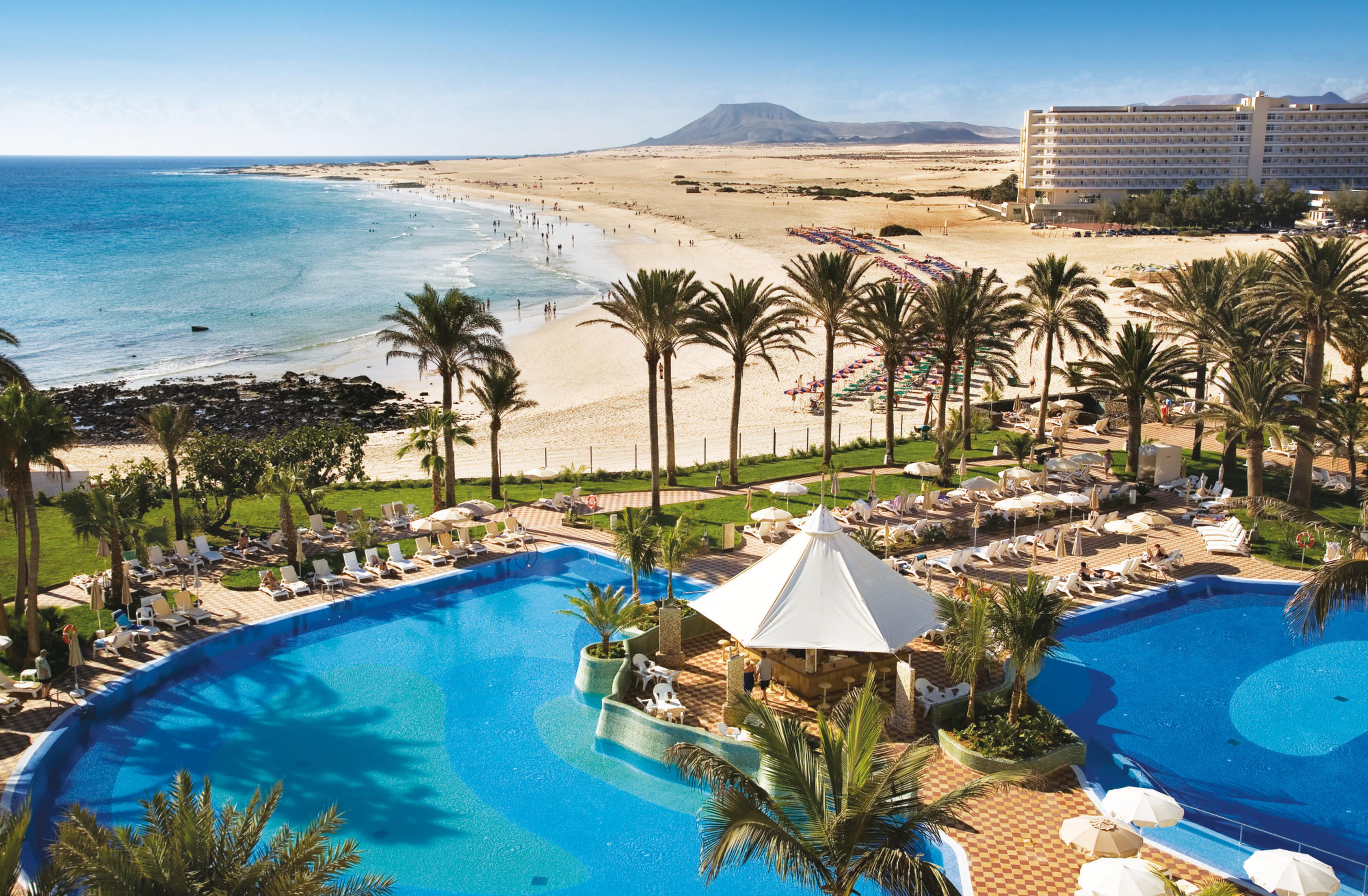 Riu Palace Tres Islas Коральео Экстерьер фото
