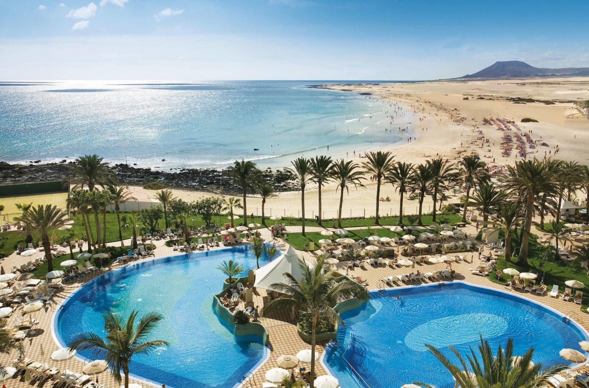 Riu Palace Tres Islas Коральео Экстерьер фото