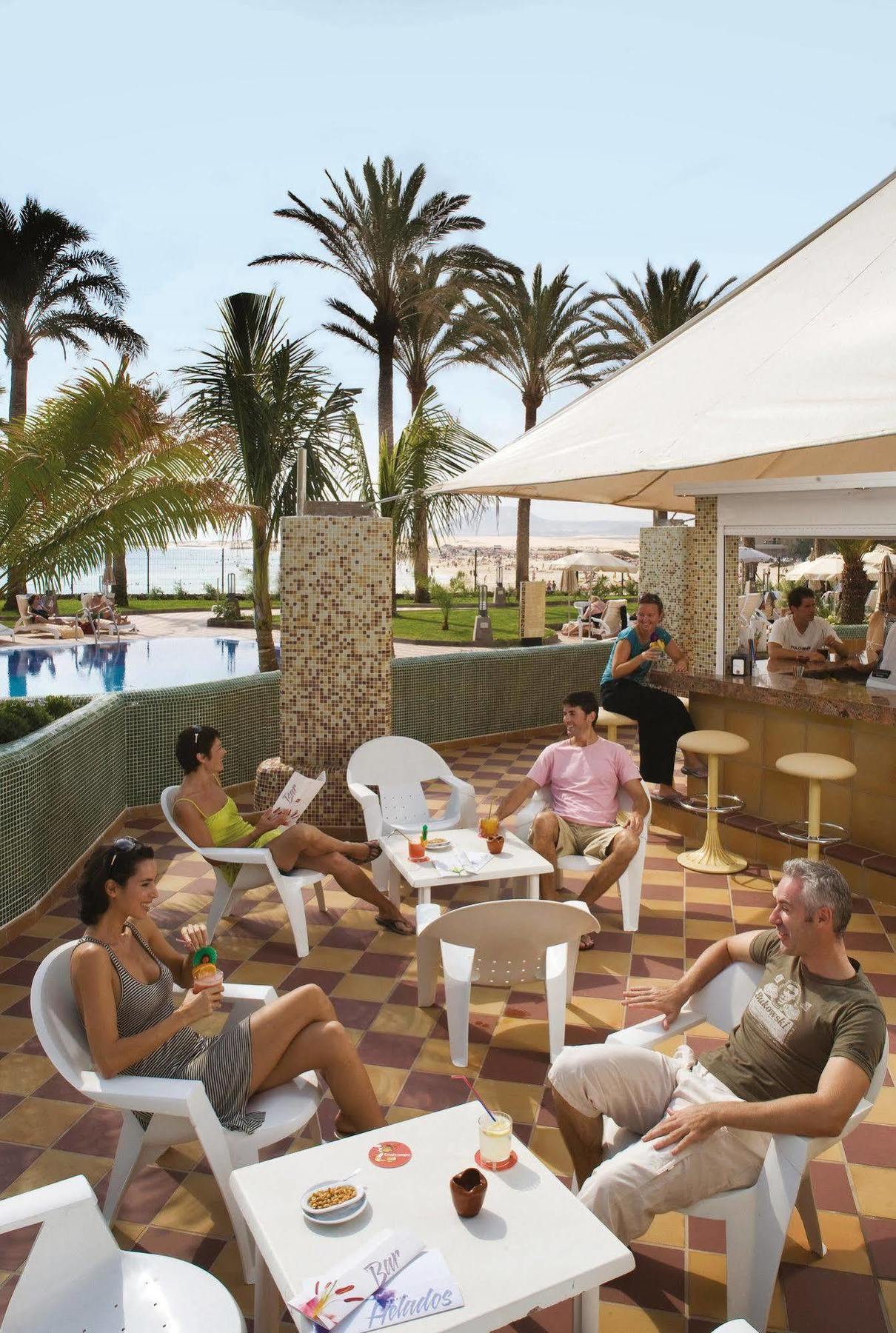 Riu Palace Tres Islas Коральео Экстерьер фото